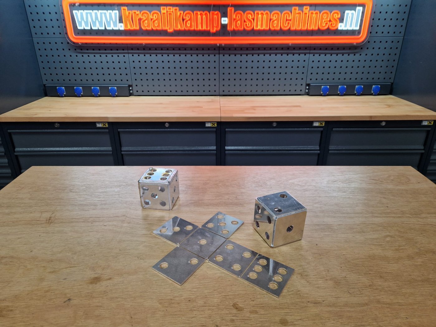 Lasopdracht – Dobbelsteen 80mm ALUMINIUM