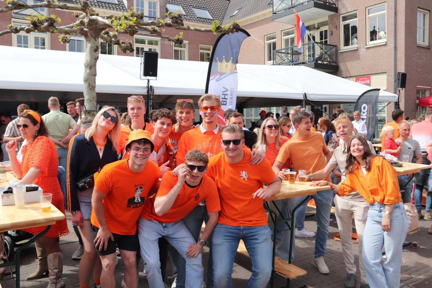 Waarom vieren we Koningsdag eigenlijk?