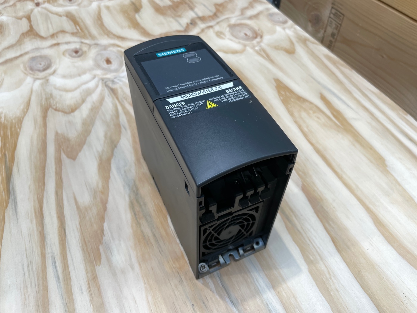 SIEMENS Micromastewr 420  freqentiregelaar